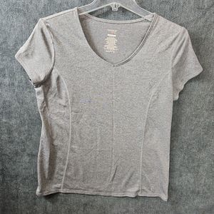 Danskin Women L t-shirt gray heather short sleeve v-neck semi fitted athletic